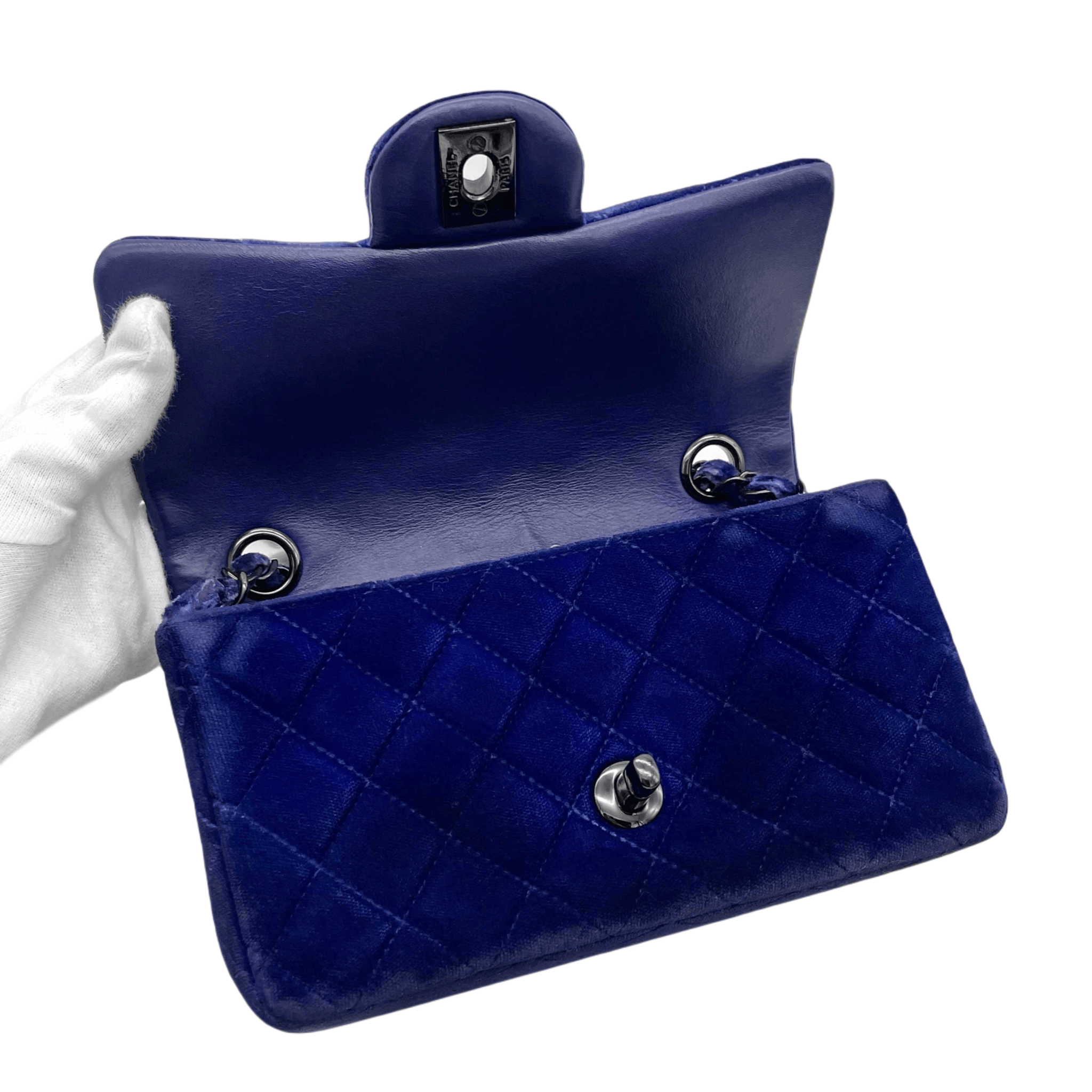 Chanel Chanel Matelasse Velour Coco Mark Turn Lock Chain Shoulder Single Flap Bag Size ONE SIZE - 10 Thumbnail