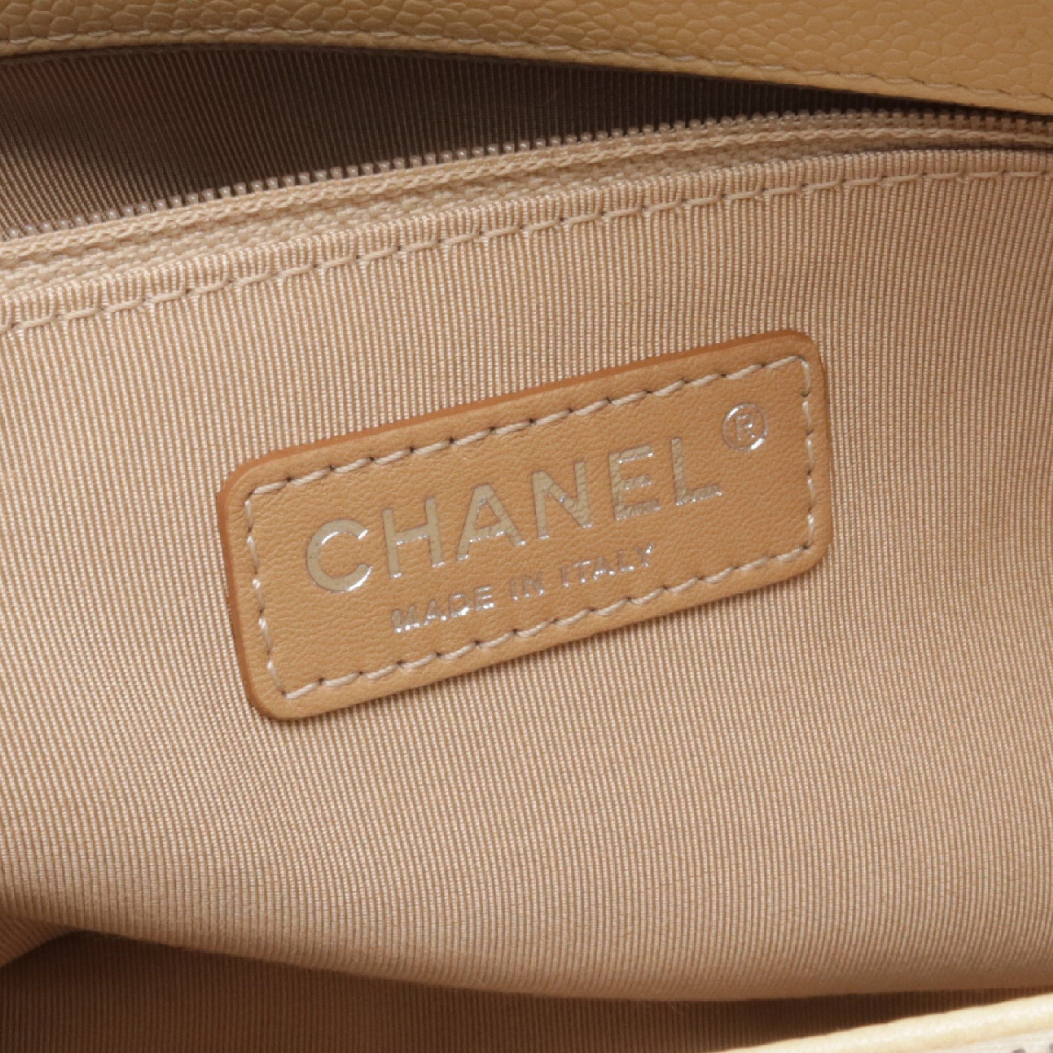 Chanel Chanel Matelasse Coco Mark Chain Shoulder Bag Caviar Skin Light Beige Silver Hardware Size ONE SIZE - 4 Thumbnail