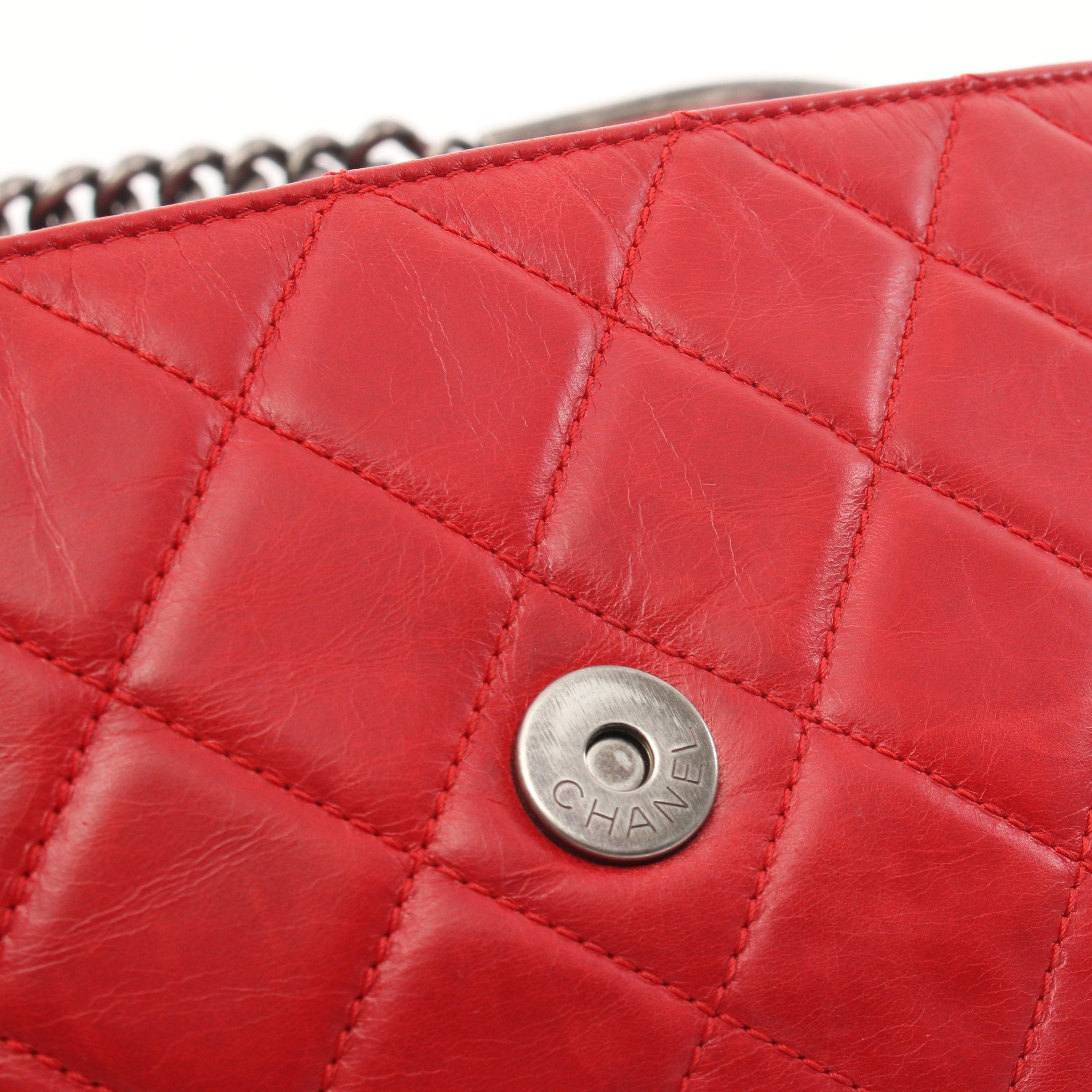 Chanel Chanel Matelasse Double Chain Shoulder Bag Leather Red Silver Hardware Size ONE SIZE - 9 Thumbnail