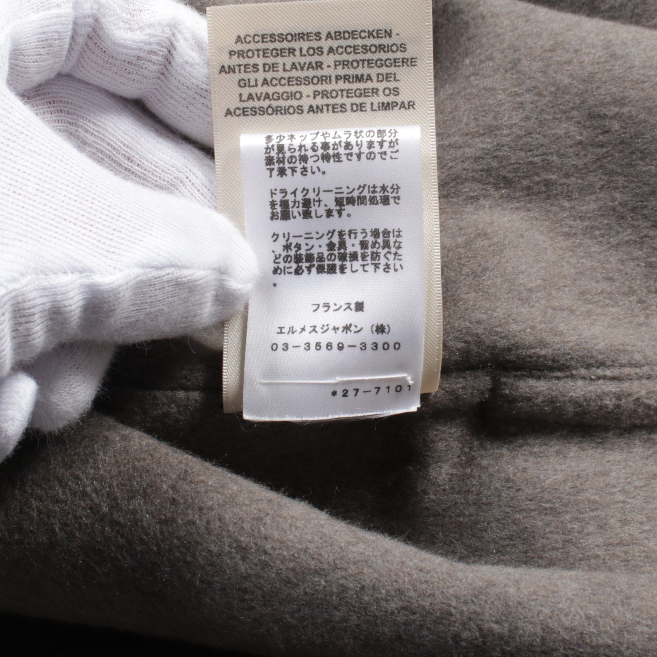 Hermes Hermes Double Face Coat Collarless Cashmere Gray Beige Size ONE SIZE - 4 Thumbnail