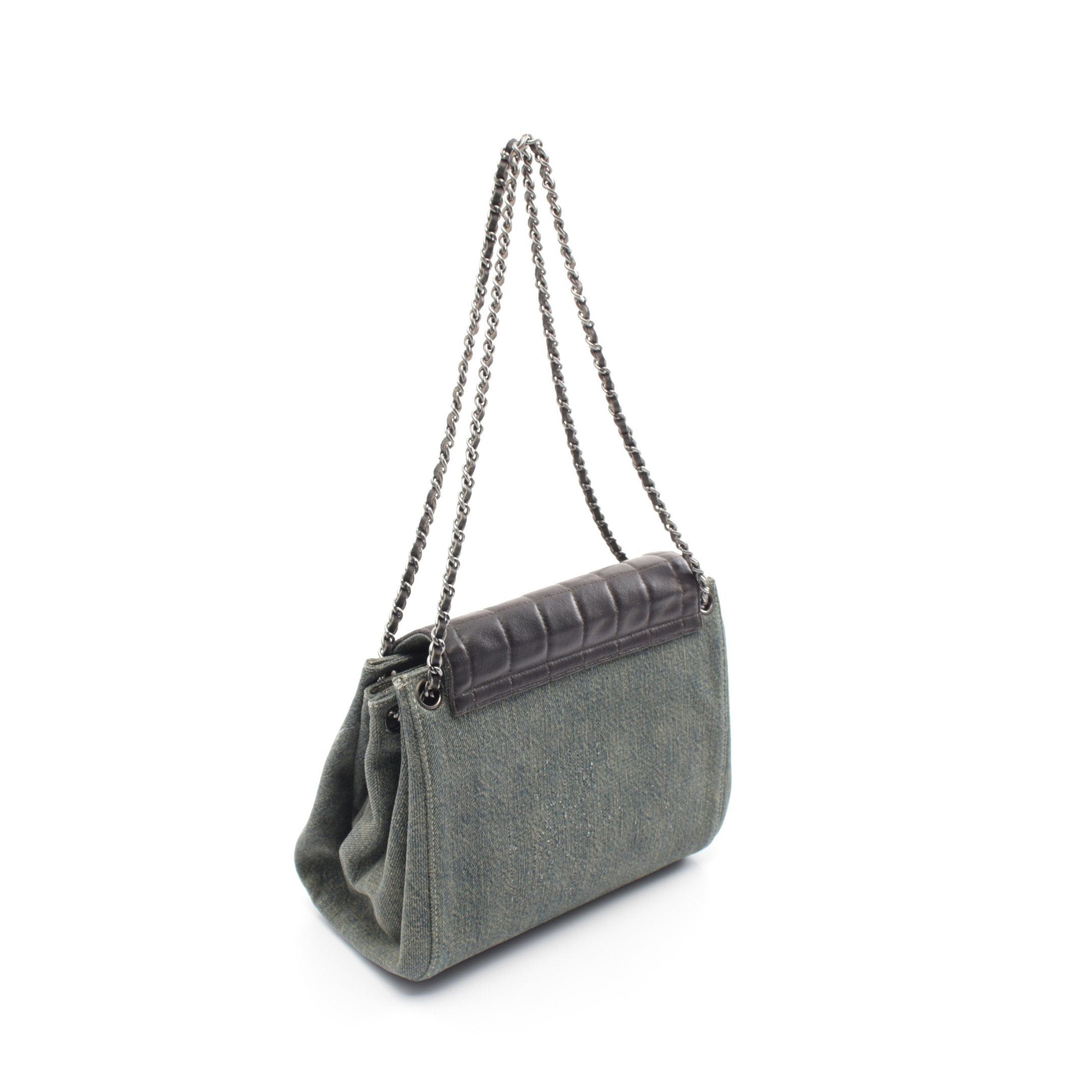 Chanel Chanel 2.55 Chocolate Bar Chain Shoulder Bag Lambskin Denim Blue Black Silver Hardware Size ONE SIZE - 2 Thumbnail