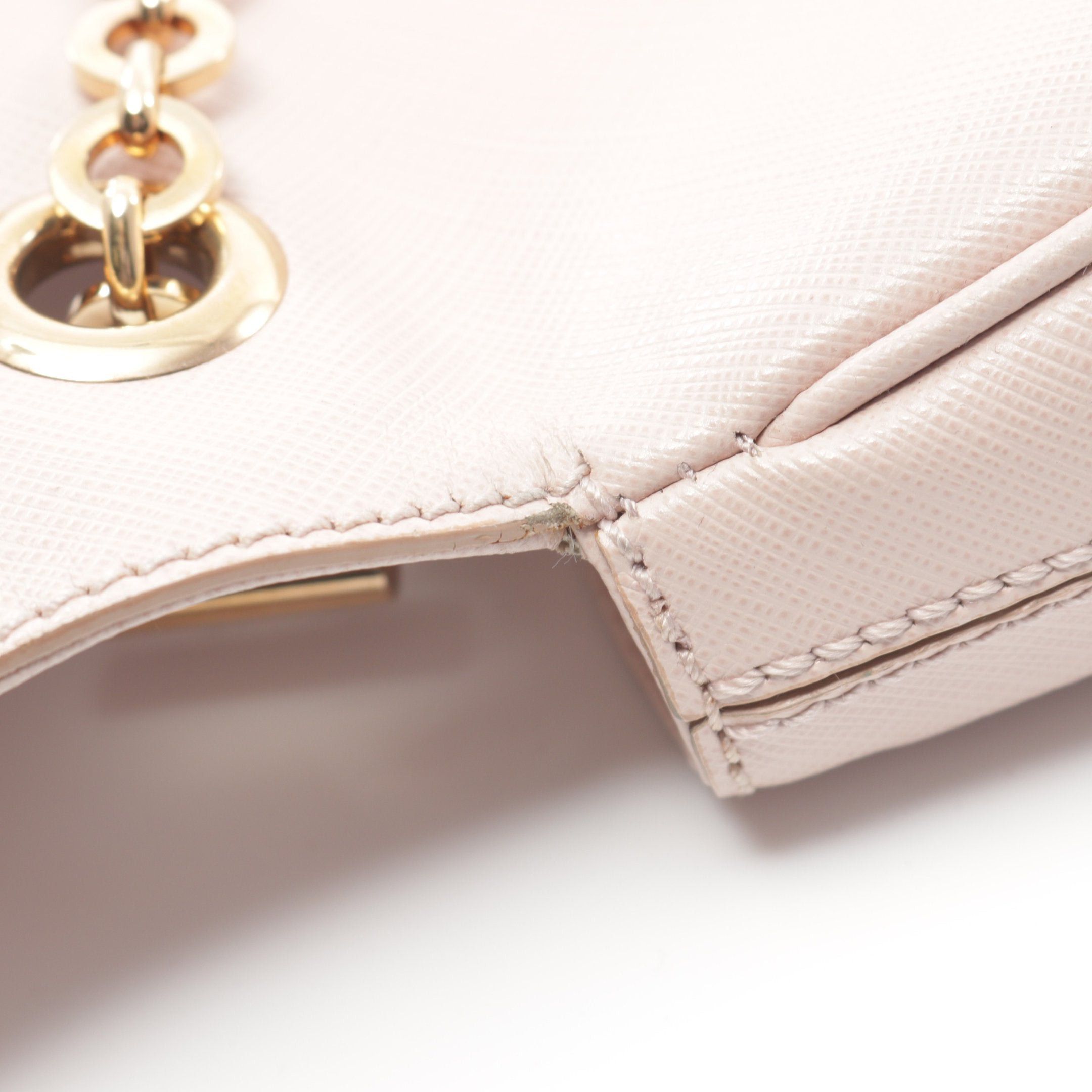 Salvatore Ferragamo Salvatore Ferragamo Gancini Chain Shoulder Bag Leather Light Pink Size ONE SIZE - 9 Thumbnail