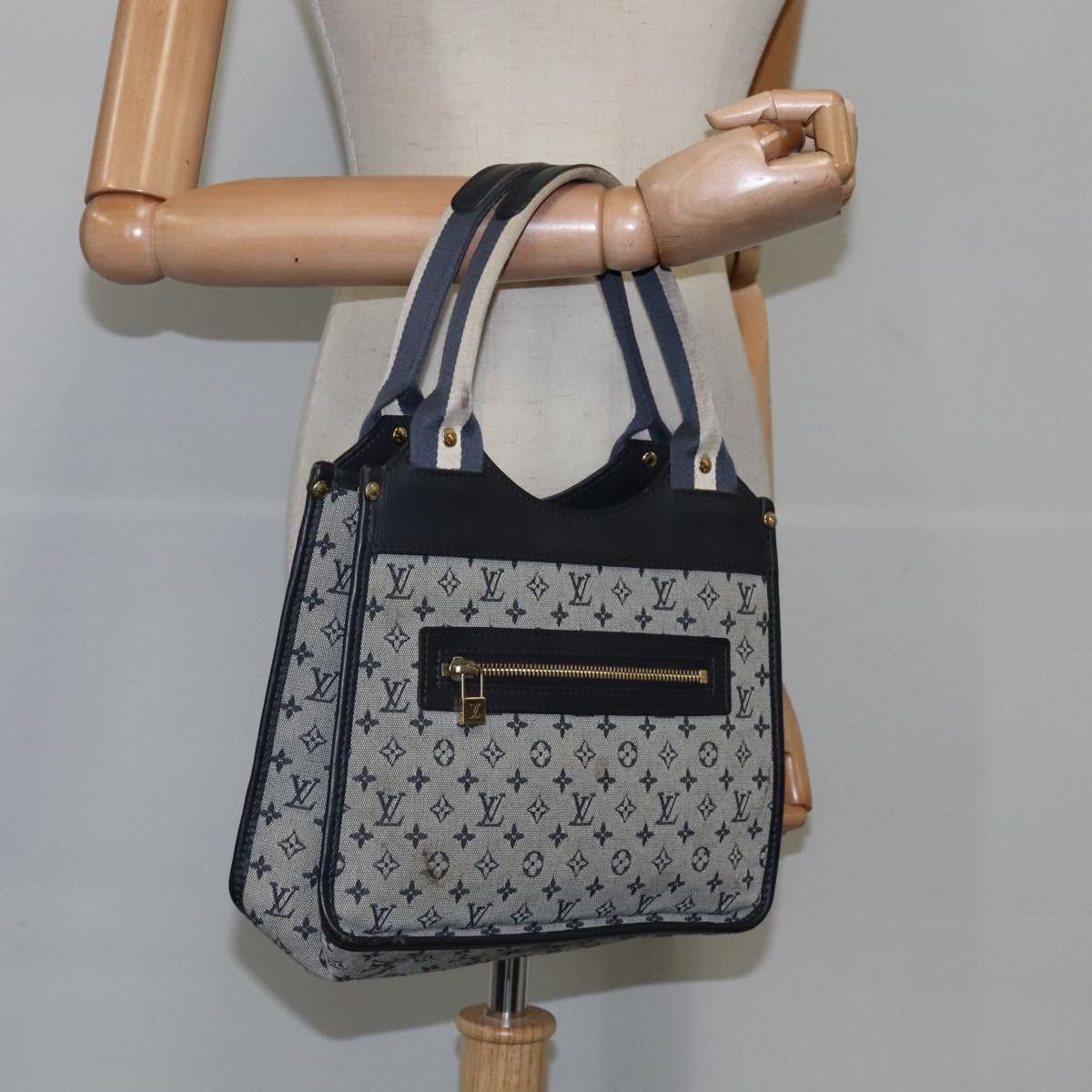 Louis Vuitton Catherine Navy Canvas Handbag (Pre-Owned) Size ONE SIZE - 16 Thumbnail