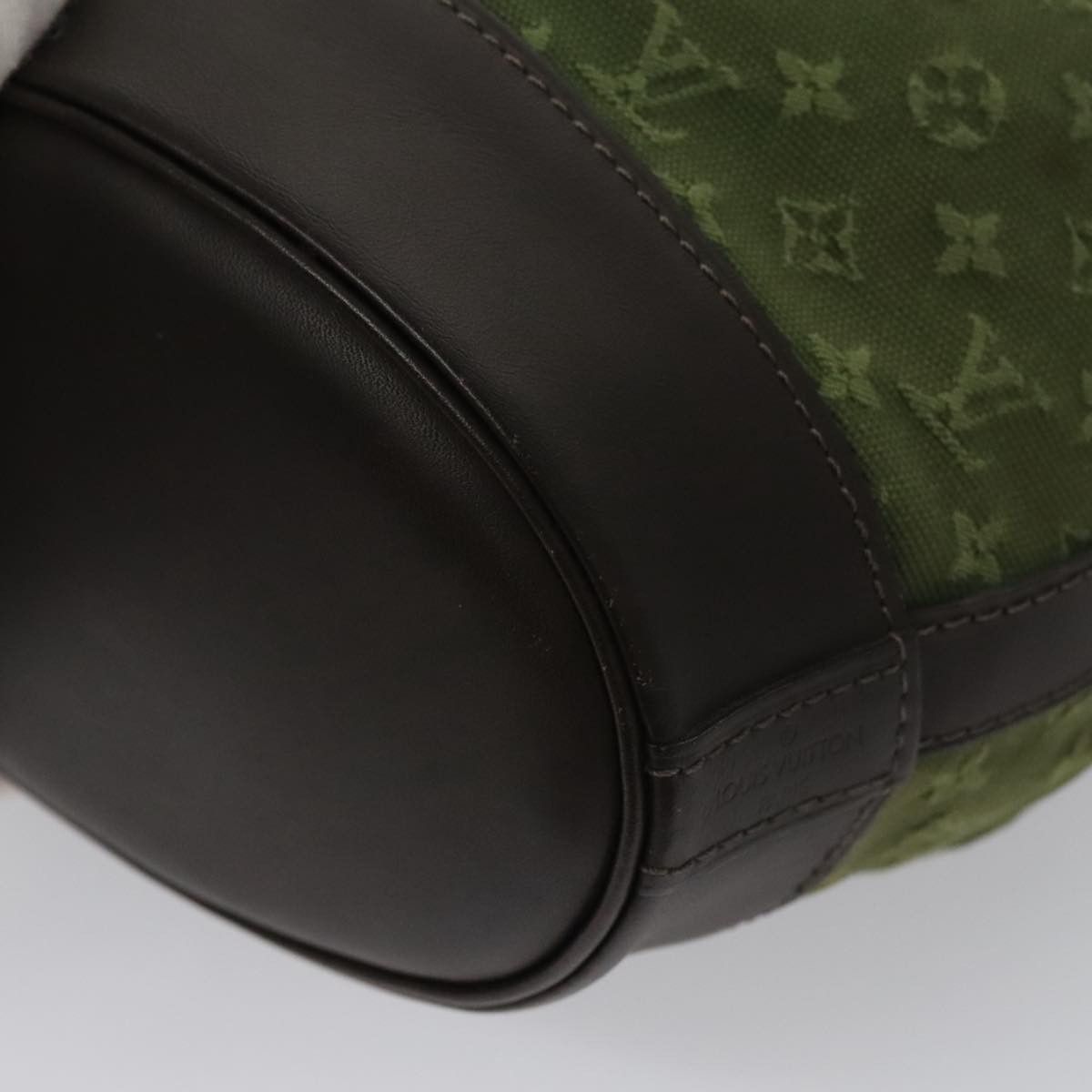 Louis Vuitton Noelie Khaki Canvas Tote Bag (Pre-Owned) Size ONE SIZE - 20 Thumbnail