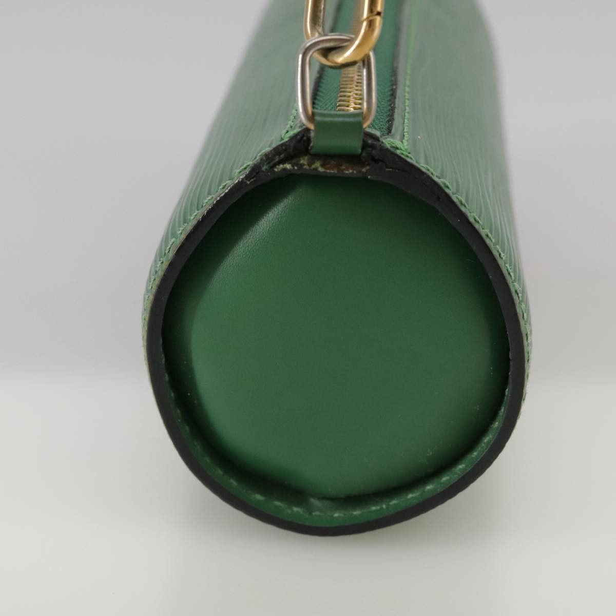 Louis Vuitton Papillon Green Leather Clutch Bag (Pre-Owned) Size ONE SIZE - 3 Thumbnail