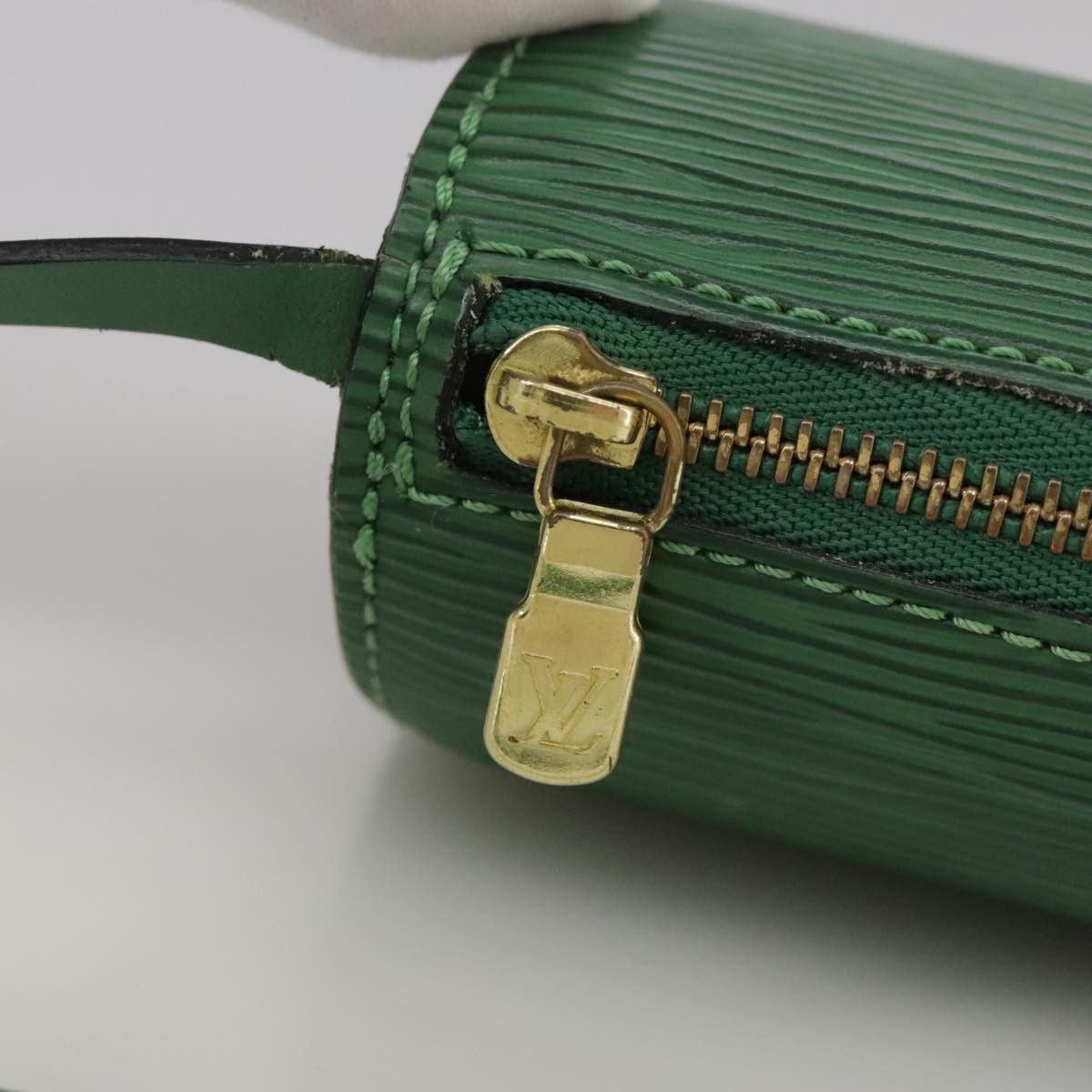 Louis Vuitton Papillon Green Leather Clutch Bag (Pre-Owned) Size ONE SIZE - 14 Thumbnail