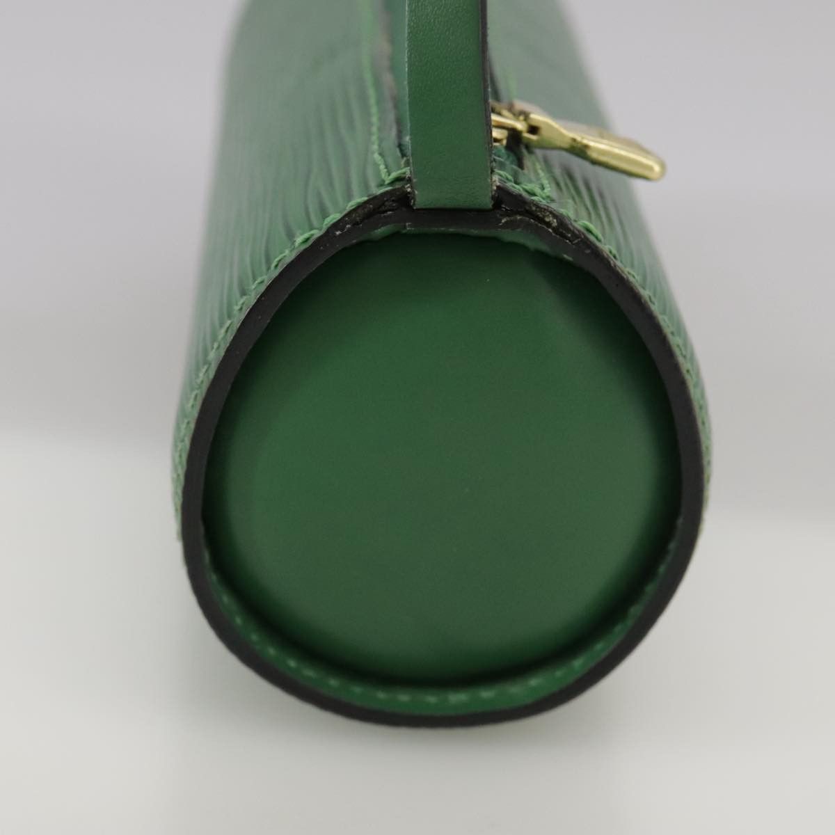 Louis Vuitton Papillon Green Leather Clutch Bag (Pre-Owned) Size ONE SIZE - 4 Thumbnail