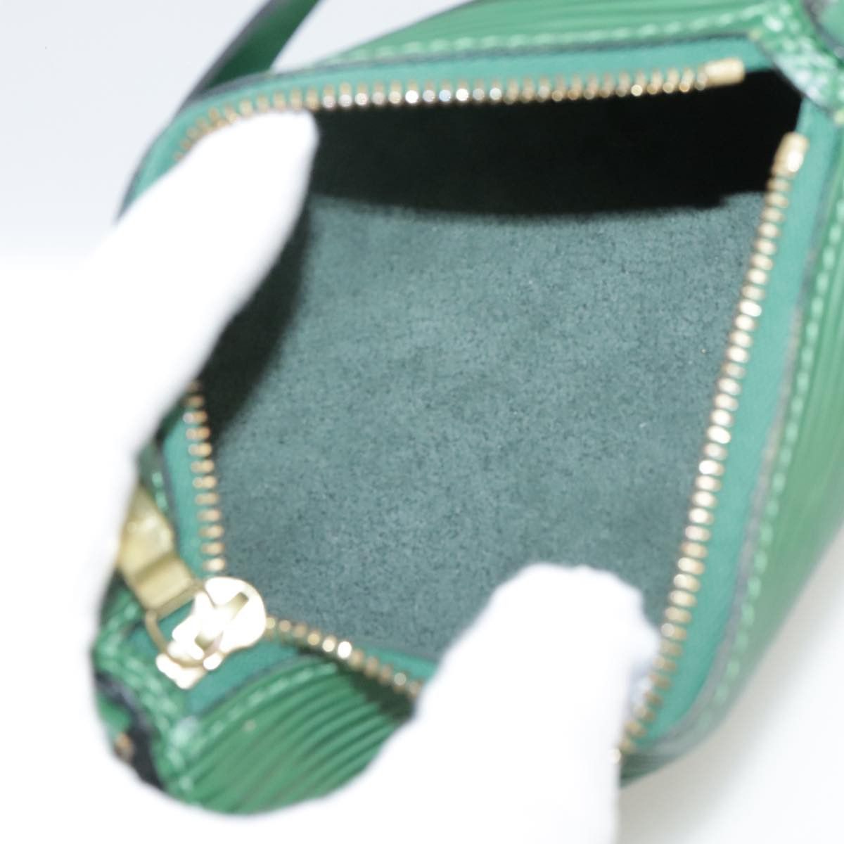 Louis Vuitton Papillon Green Leather Clutch Bag (Pre-Owned) Size ONE SIZE - 15 Thumbnail