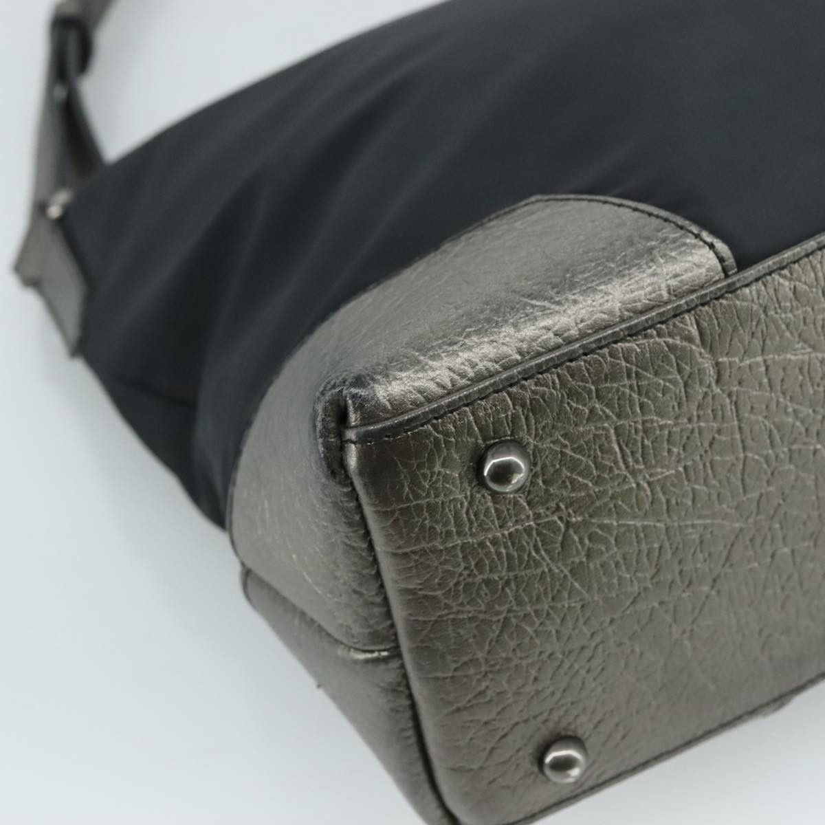 Burberry Black Synthetic Shoulder Bag (Pre-Owned) Size ONE SIZE - 9 Thumbnail