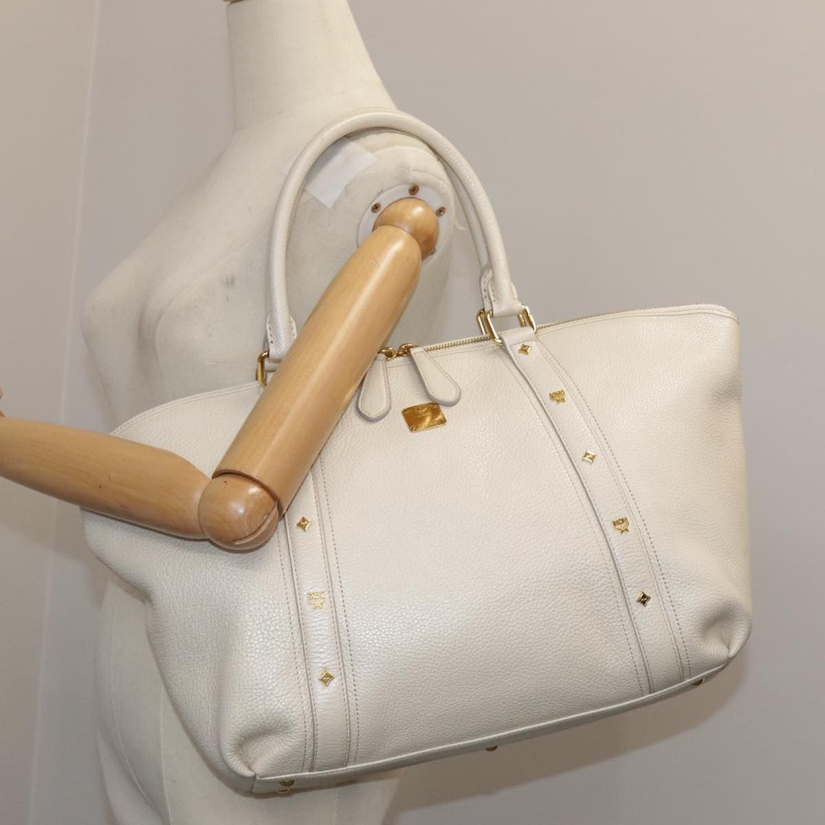 MCM White Leather Tote Bag (Pre-Owned) Size ONE SIZE - 16 Thumbnail