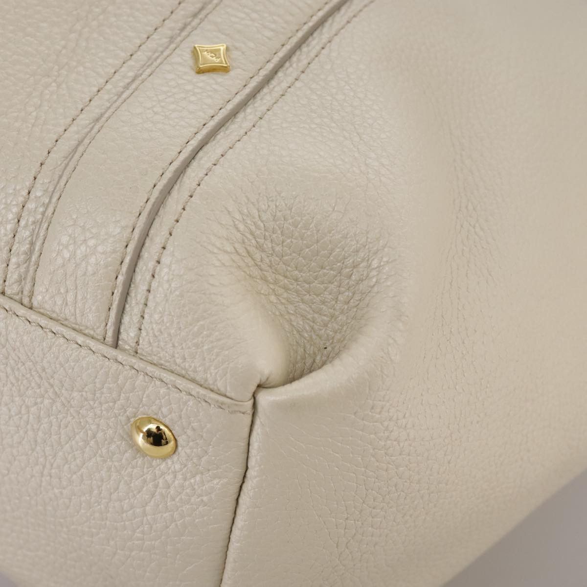 MCM White Leather Tote Bag (Pre-Owned) Size ONE SIZE - 8 Thumbnail