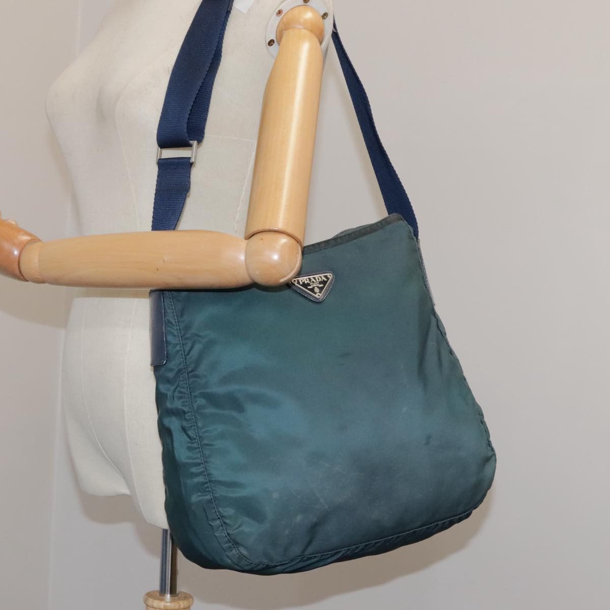 Prada Tessuto Navy Synthetic Shoulder Bag (Pre-Owned) Size ONE SIZE - 11 Thumbnail
