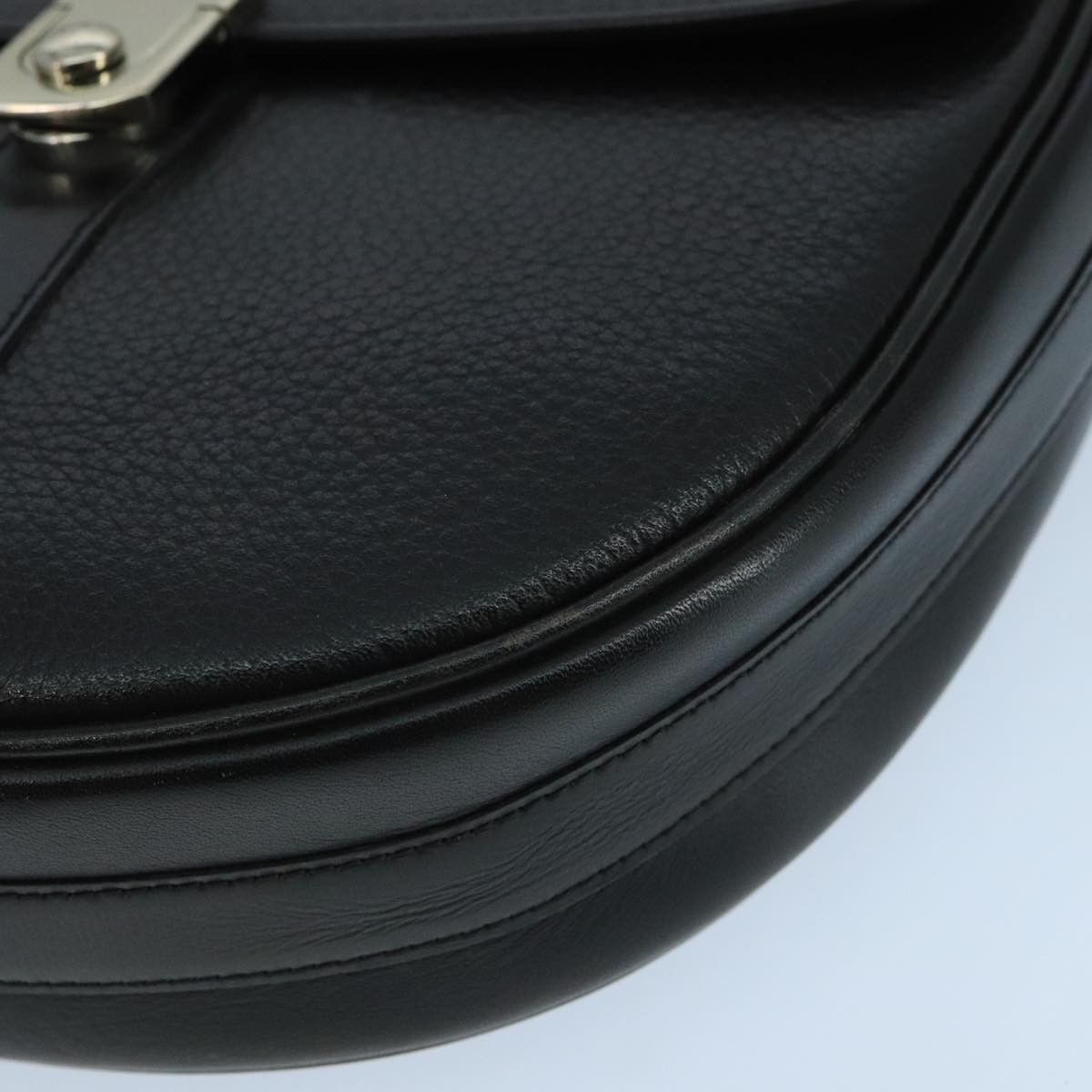 Burberry Black Leather Shoulder Bag (Pre-Owned) Size ONE SIZE - 6 Thumbnail