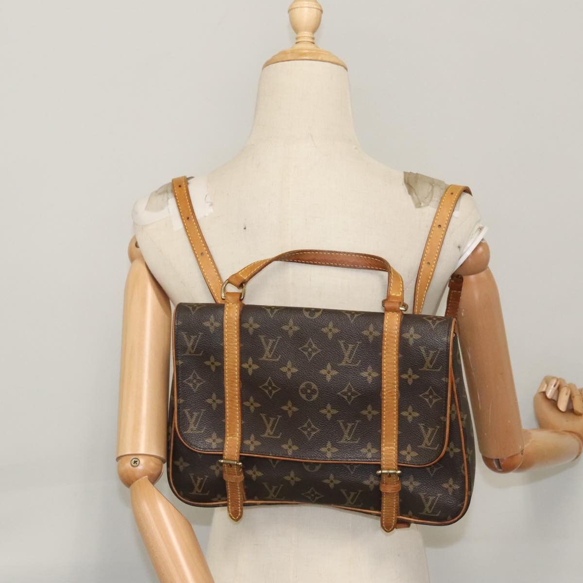 Marelle Brown Canvas Backpack Bag (Pre-Owned)
