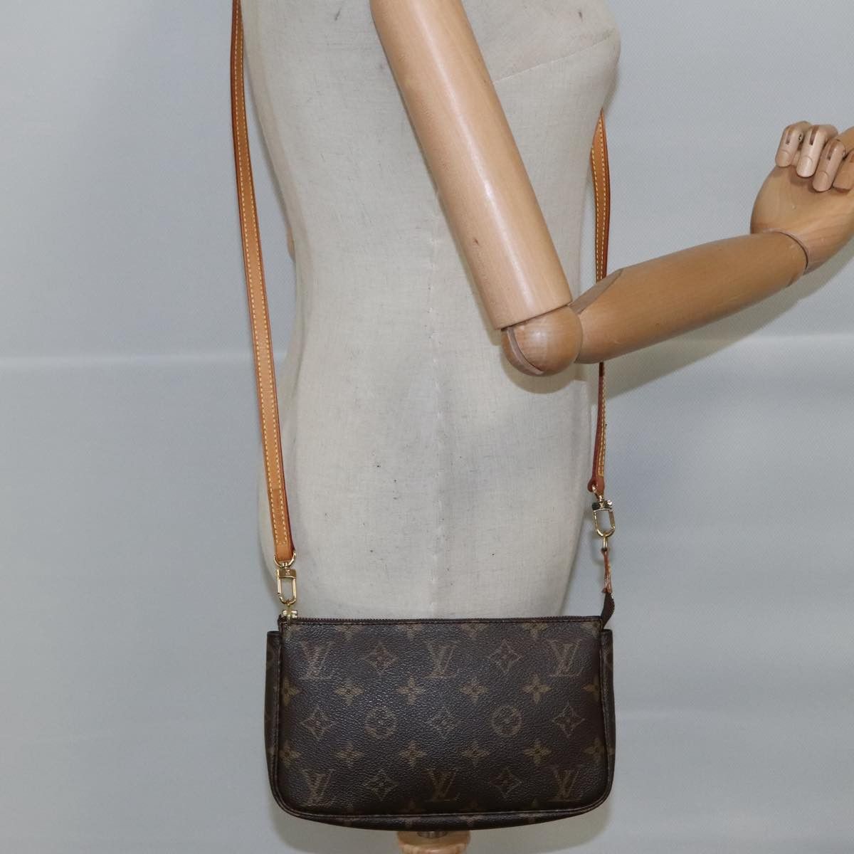 Louis Vuitton Pochette Accessoire Brown Canvas Clutch Bag (Pre-Owned) Size ONE SIZE - 13 Thumbnail