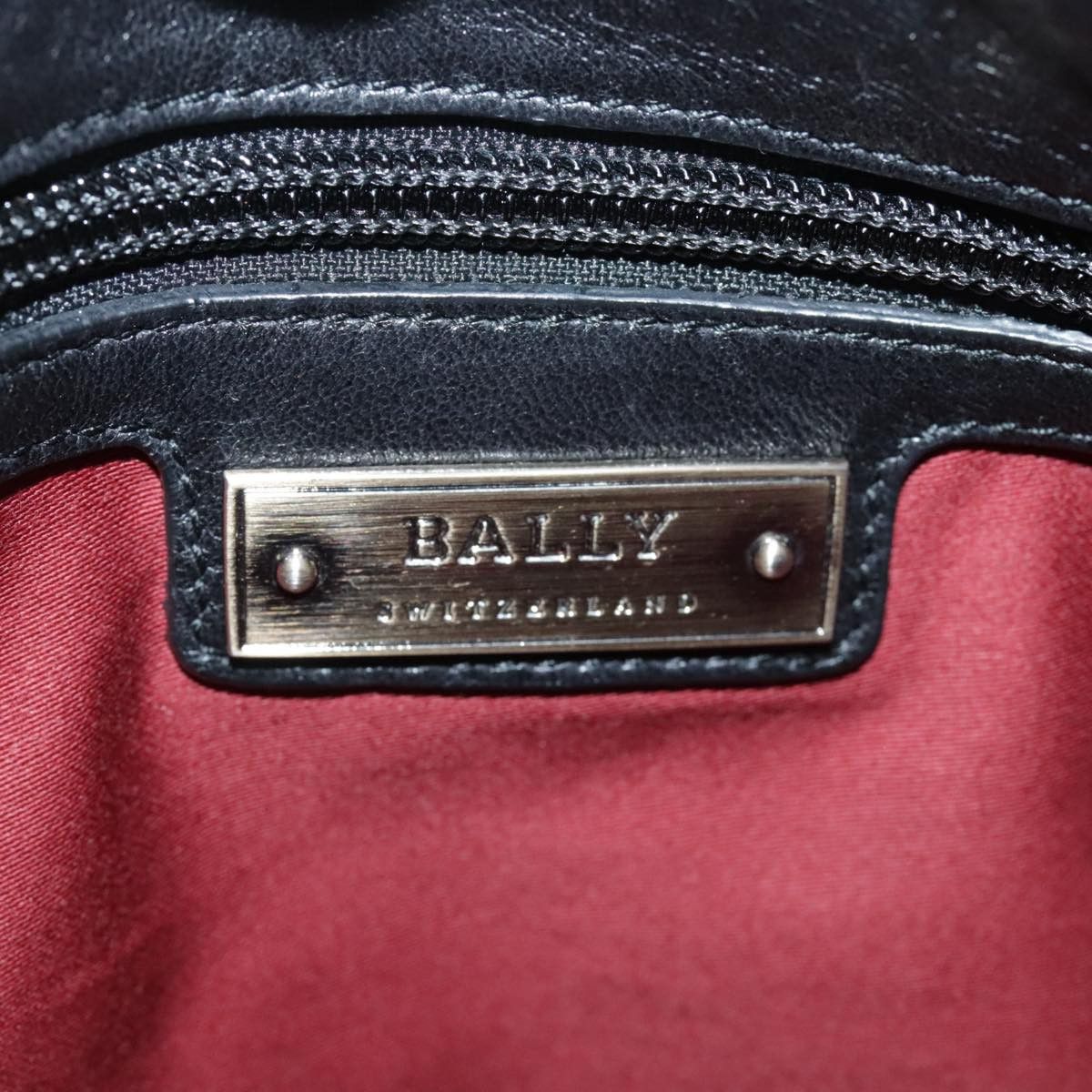 Bally Black Leather Shoulder Bag (Pre-Owned) Size ONE SIZE - 13 Thumbnail