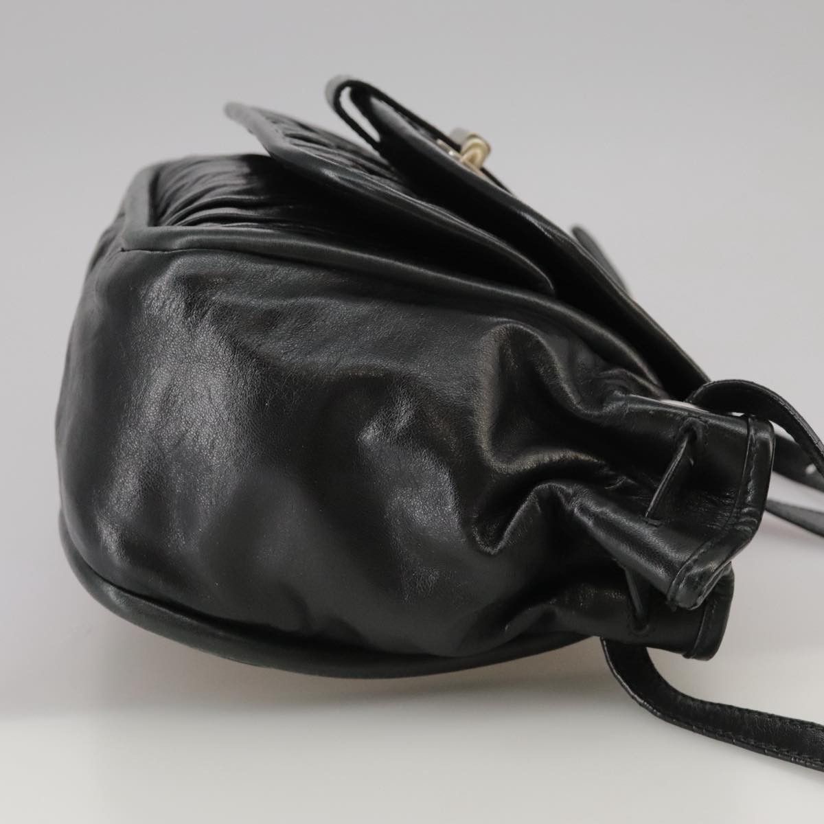 Bally Black Leather Shoulder Bag (Pre-Owned) Size ONE SIZE - 4 Thumbnail