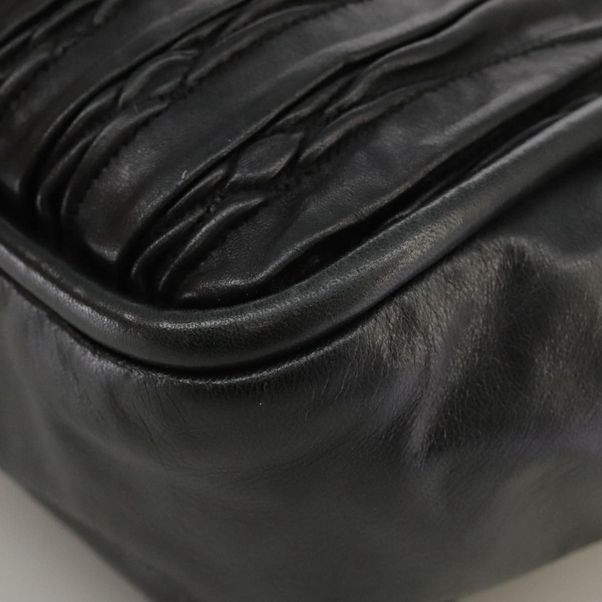 Bally Black Leather Shoulder Bag (Pre-Owned) Size ONE SIZE - 7 Thumbnail