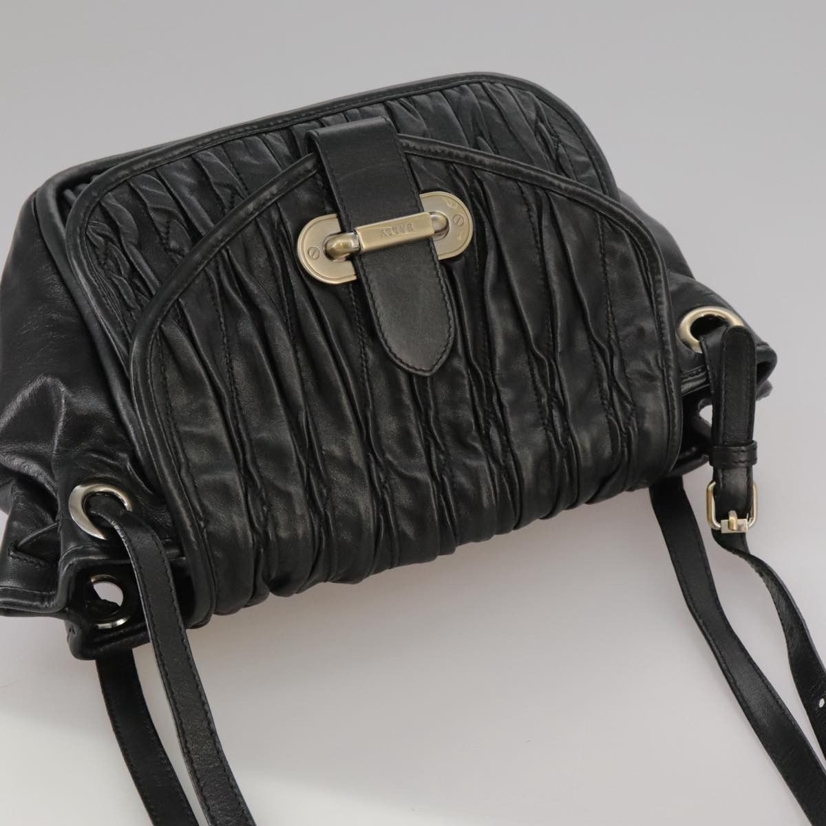 Bally Black Leather Shoulder Bag (Pre-Owned) Size ONE SIZE - 20 Thumbnail