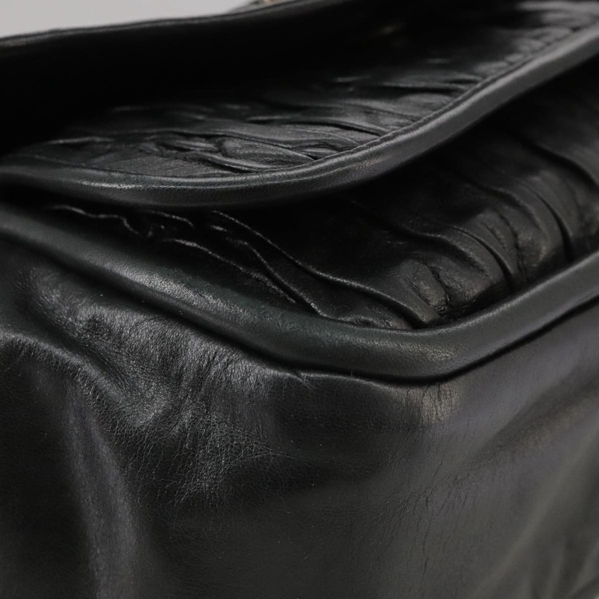 Bally Black Leather Shoulder Bag (Pre-Owned) Size ONE SIZE - 6 Thumbnail