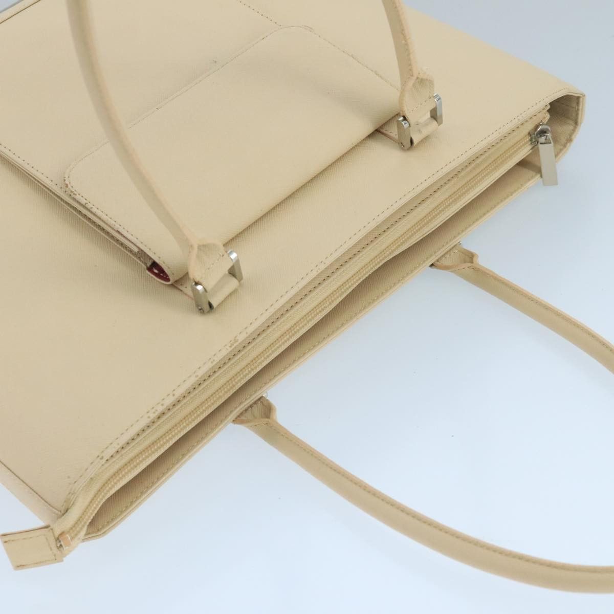 Burberry Nova Check Beige Leather Shoulder Bag (Pre-Owned) Size ONE SIZE - 12 Thumbnail