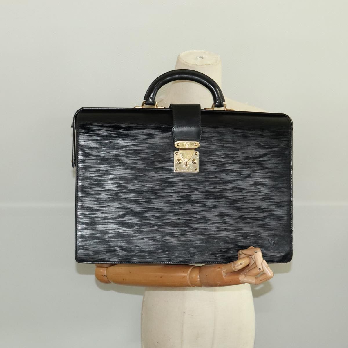 Louis Vuitton Serviette Black Leather Briefcase Bag (Pre-Owned) Size ONE SIZE - 12 Thumbnail