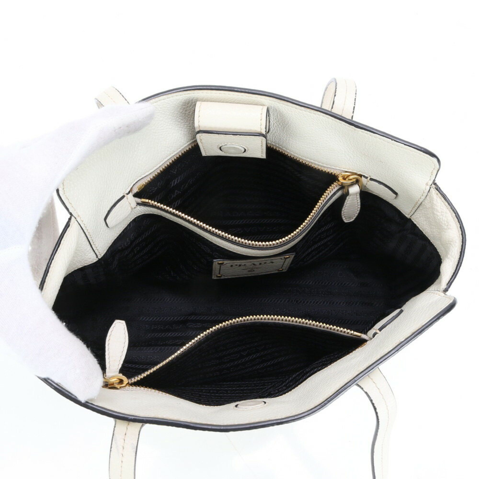 Prada Prada Vitello phenix tote Size ONE SIZE - 12 Thumbnail