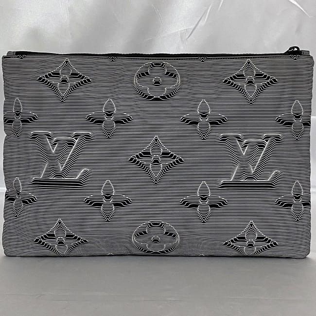 Louis Vuitton LOUIS VUITTON Clutch Bag Grey Synthetic Size ONE SIZE - 3 Thumbnail