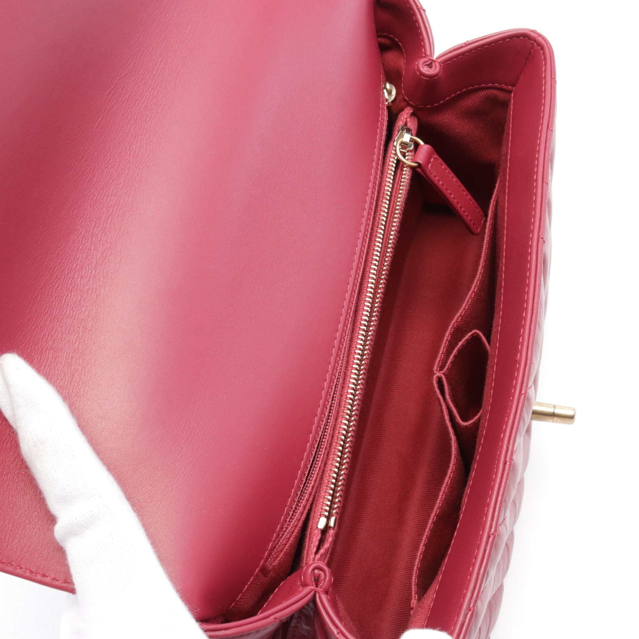 Chanel Chanel Coco Handle 29 Top Flap Chevron V-Stitch Handbag Leather Red Gold Hardware Size ONE SIZE - 3 Thumbnail
