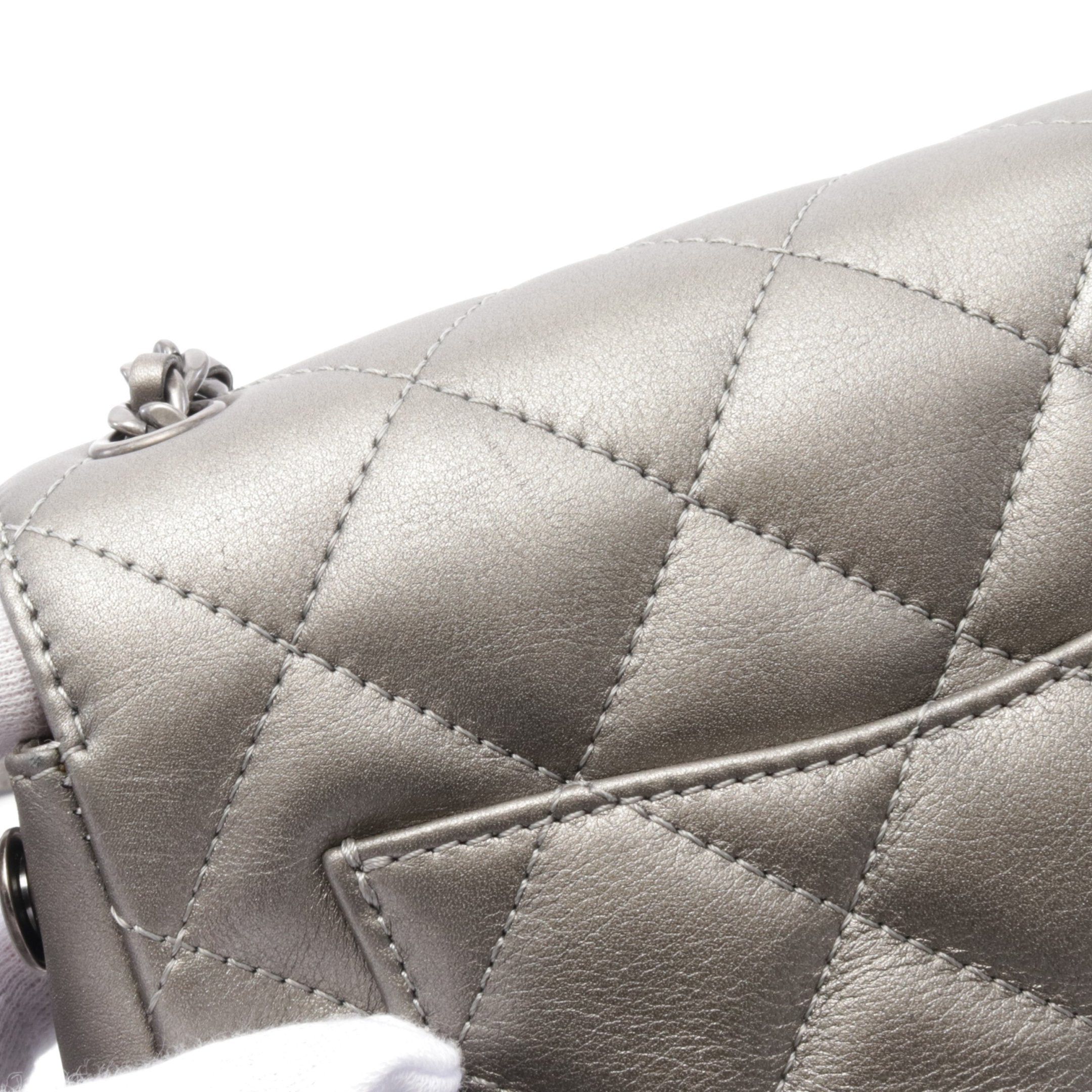 Chanel Chanel Chain Shoulder Bag Leather Champagne Gold Antique Silver Hardware Size ONE SIZE - 8 Thumbnail