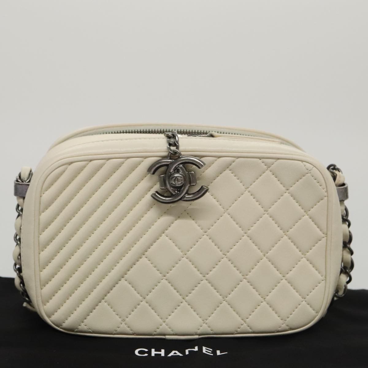 Chanel Coco Boy White Leather Shoulder Bag (Pre-Owned) Size ONE SIZE - 17 Thumbnail