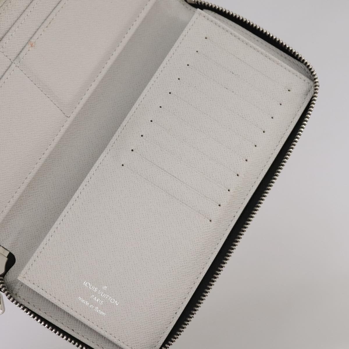 Louis Vuitton Zippy Wallet Vertical Grey Canvas Wallet (Pre-Owned) Size ONE SIZE - 17 Thumbnail