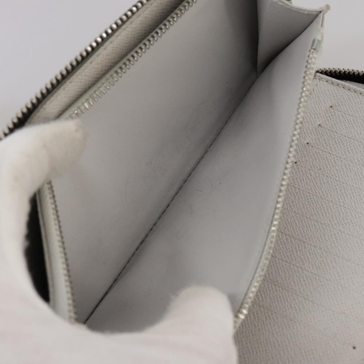 Louis Vuitton Zippy Wallet Vertical Grey Canvas Wallet (Pre-Owned) Size ONE SIZE - 19 Thumbnail