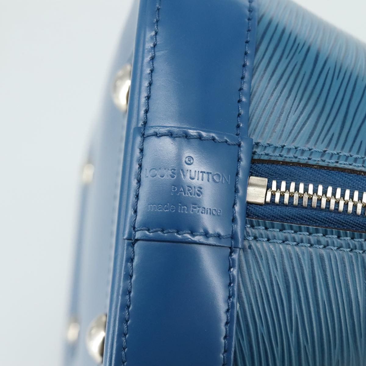 Louis Vuitton Alma Blue Leather Handbag (Pre-Owned) Size ONE SIZE - 15 Thumbnail