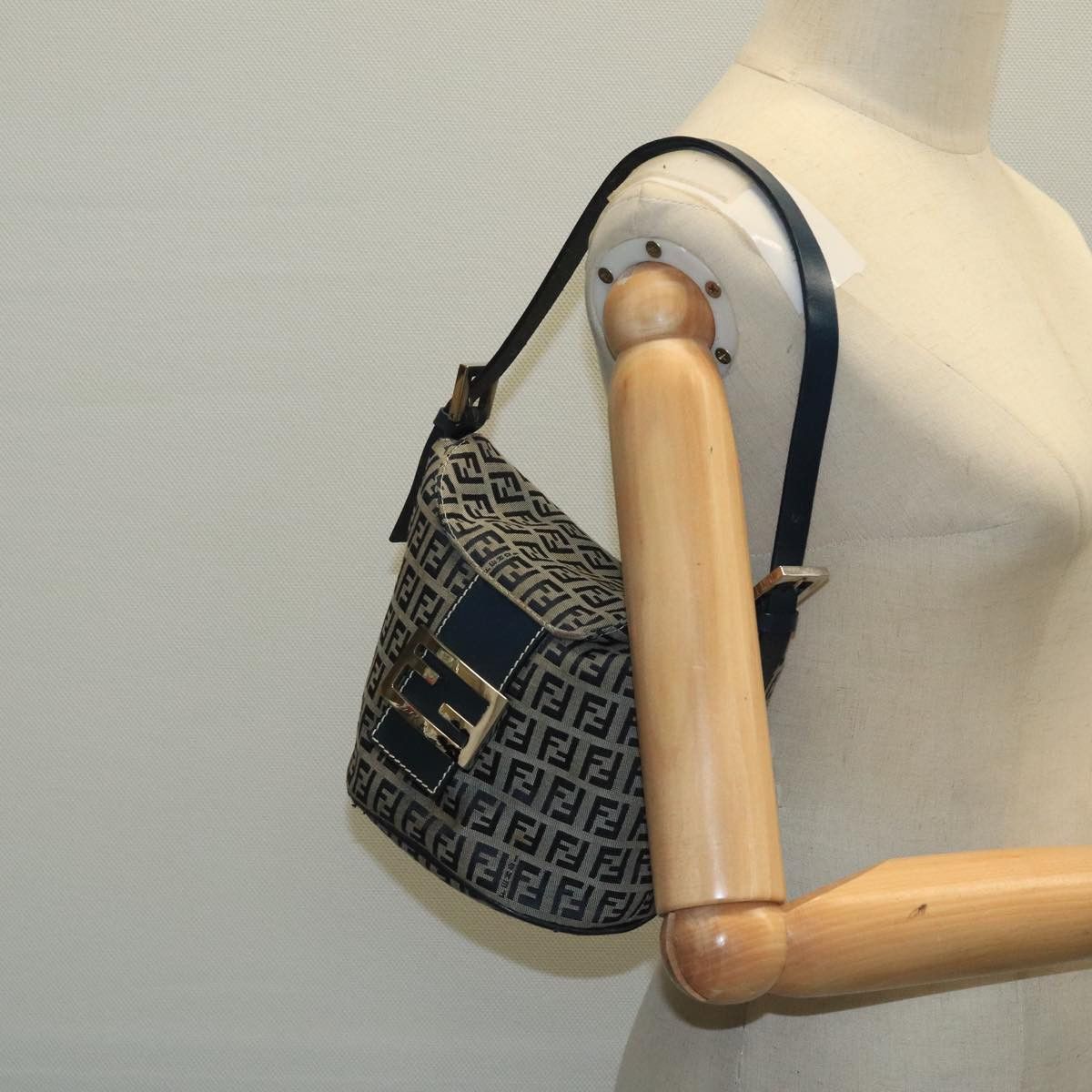Fendi Zucchino Navy Canvas Shoulder Bag (Pre-Owned) Size ONE SIZE - 16 Thumbnail