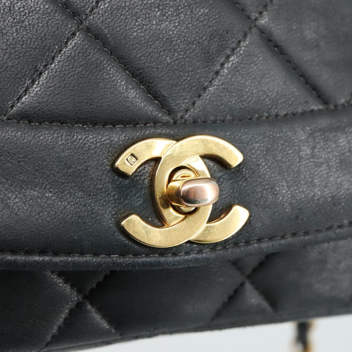Chanel Diana Black Leather Shoulder Bag (Pre-Owned) Size ONE SIZE - 12 Thumbnail