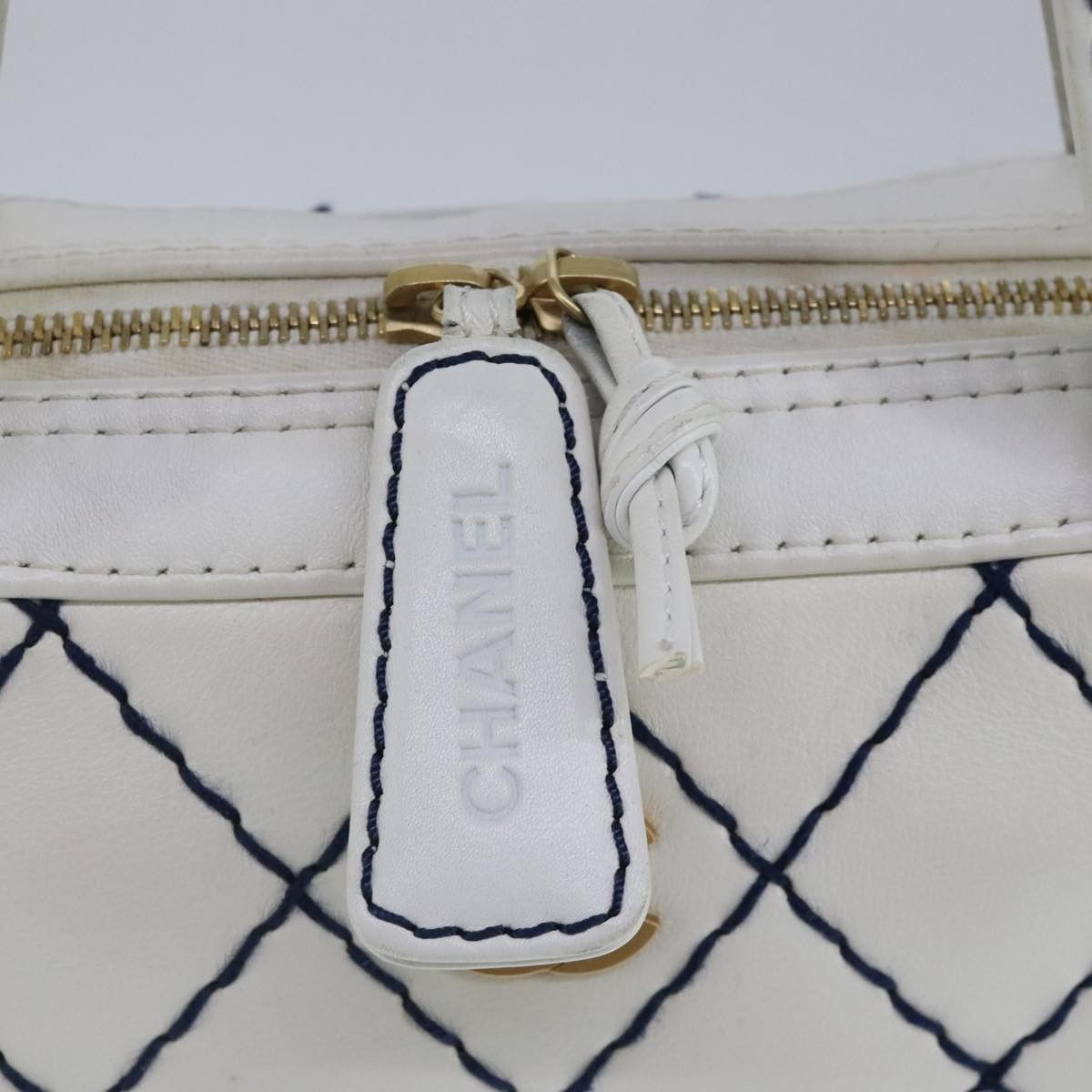 Chanel Wild Stitch White Leather Tote Bag (Pre-Owned) Size ONE SIZE - 12 Thumbnail