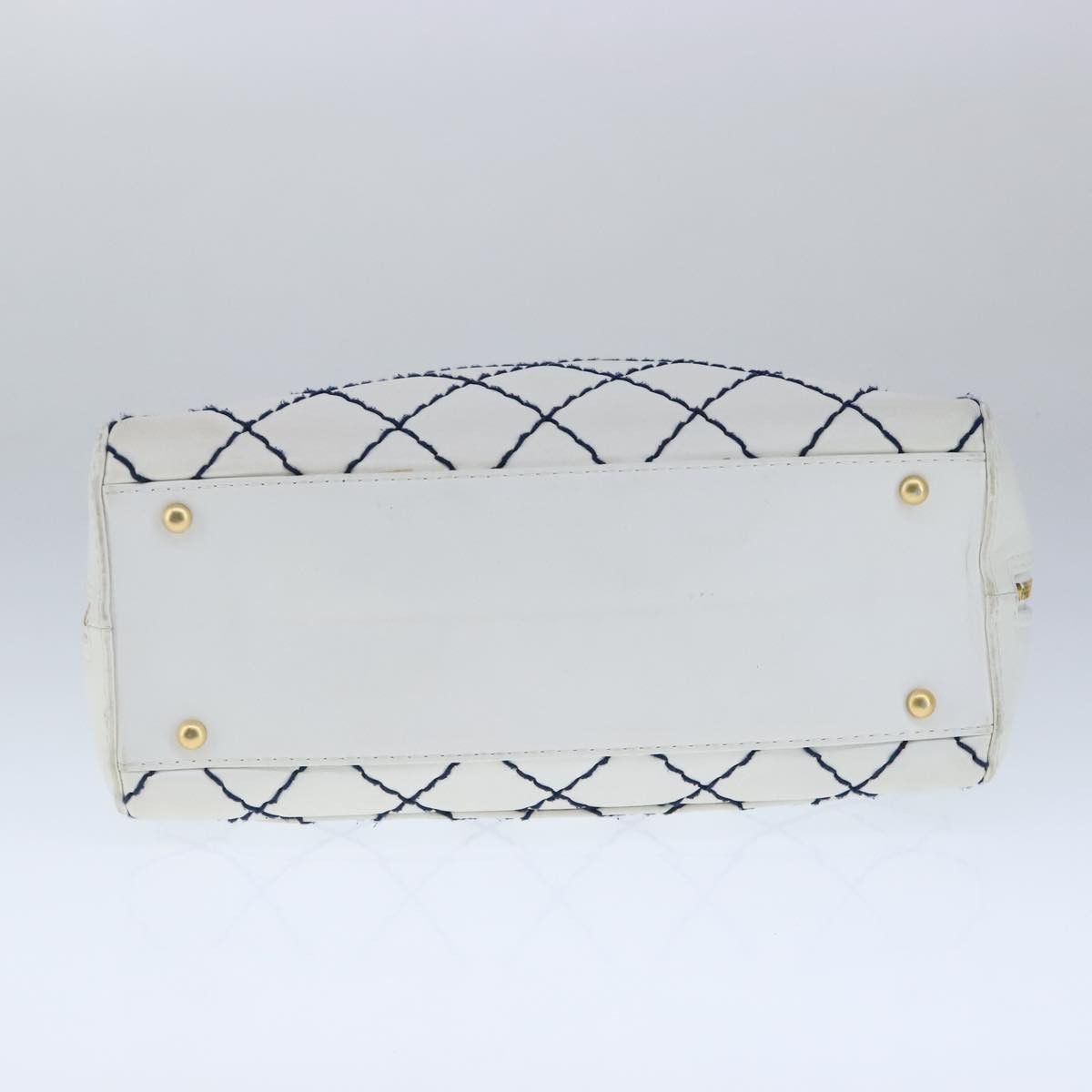 Chanel Wild Stitch White Leather Tote Bag (Pre-Owned) Size ONE SIZE - 19 Thumbnail