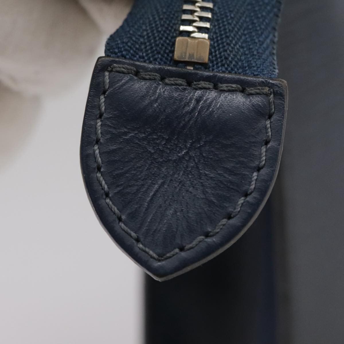 Louis Vuitton Trousse De Toilette Navy Leather Clutch Bag (Pre-Owned) Size ONE SIZE - 16 Thumbnail