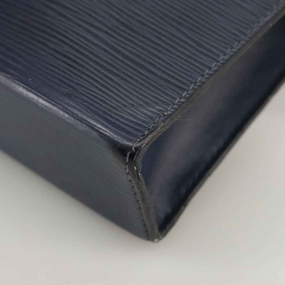 Louis Vuitton Trousse De Toilette Navy Leather Clutch Bag (Pre-Owned) Size ONE SIZE - 8 Thumbnail