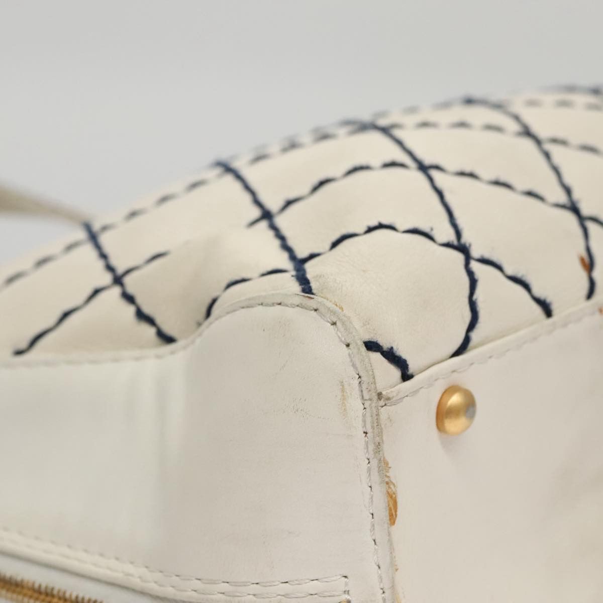 Chanel Wild Stitch White Leather Handbag (Pre-Owned) Size ONE SIZE - 6 Thumbnail