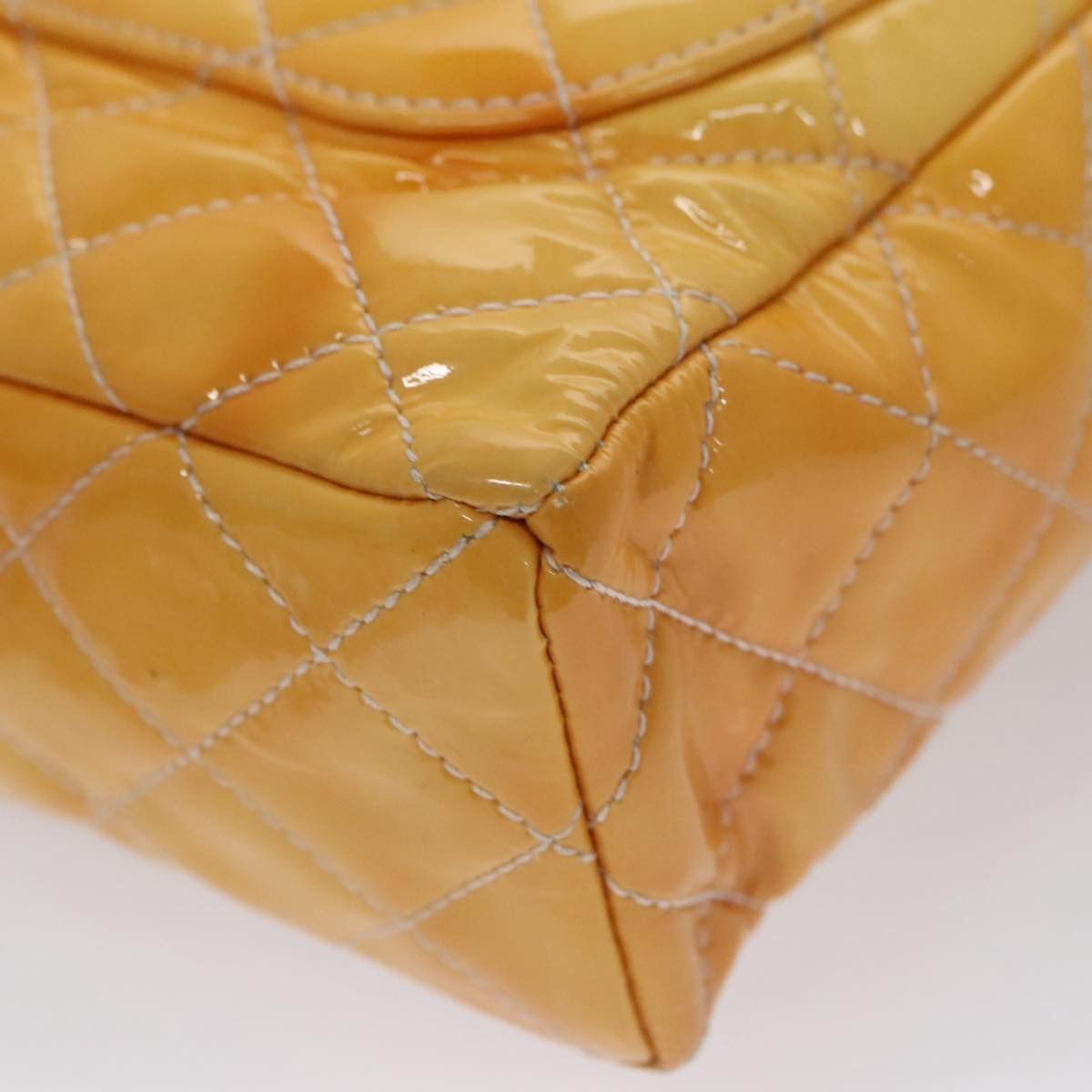 Chanel Timeless Yellow Patent Leather Shoulder Bag (Pre-Owned) Size ONE SIZE - 10 Thumbnail