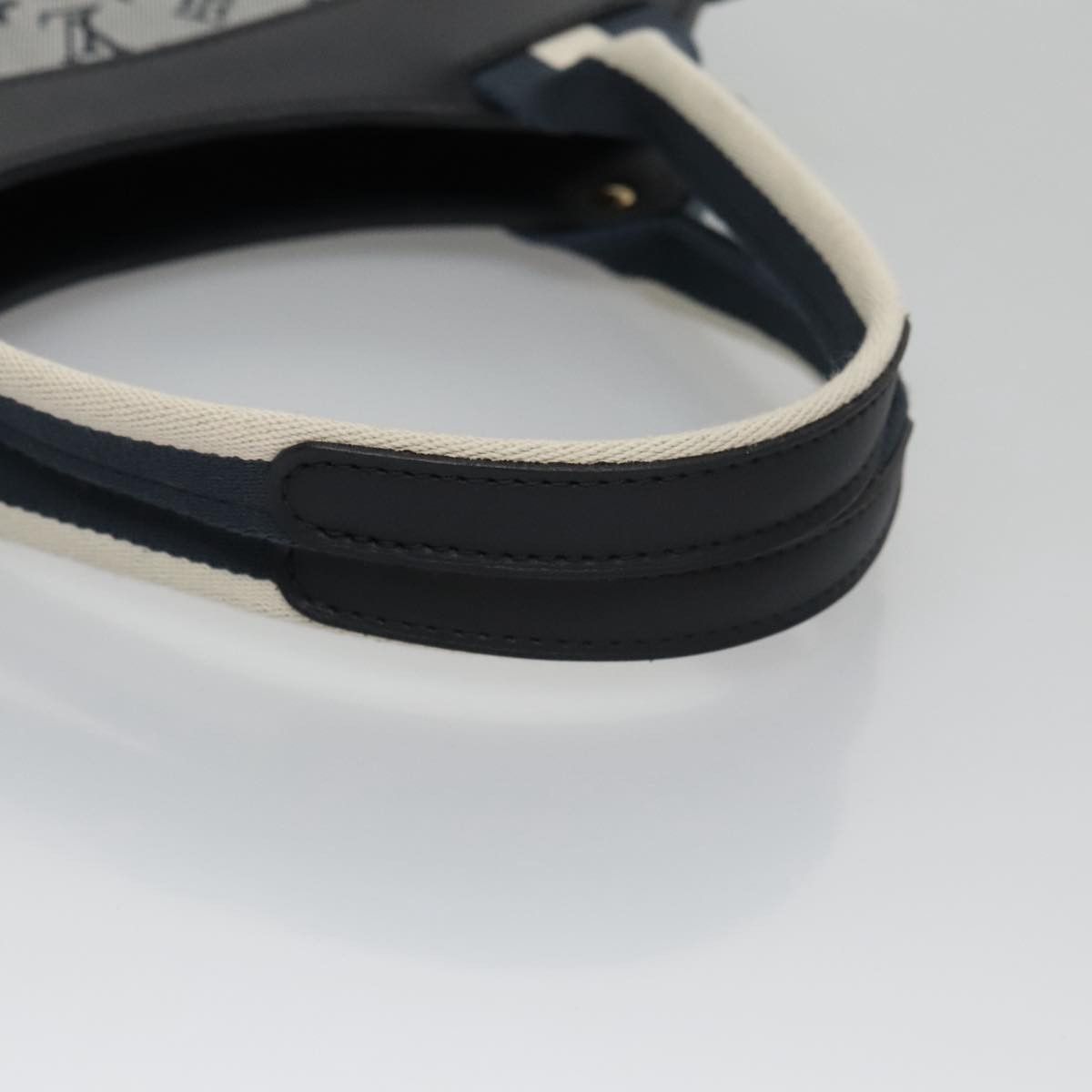 Louis Vuitton Catherine Grey Canvas Handbag (Pre-Owned) Size ONE SIZE - 5 Thumbnail