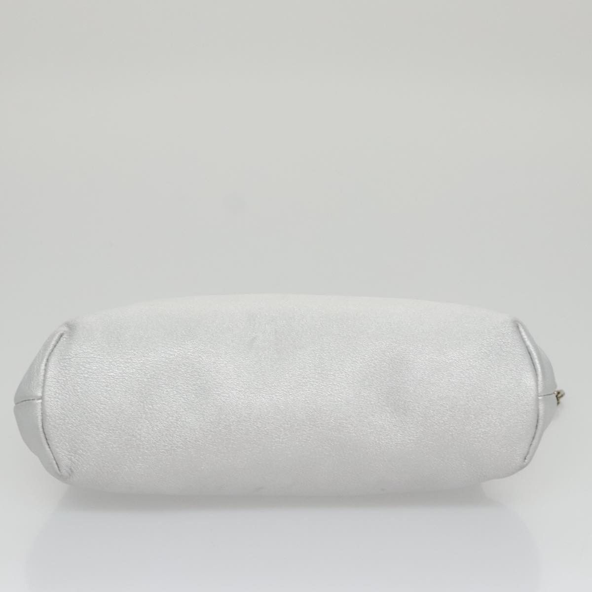 Salvatore Ferragamo Silver Leather Shoulder Bag (Pre-Owned) Size ONE SIZE - 20 Thumbnail