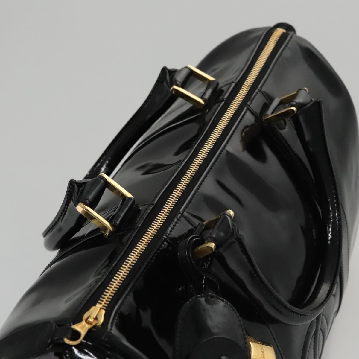Chanel Logo Cc Black Patent Leather Travel Bag (Pre-Owned) Size ONE SIZE - 5 Thumbnail