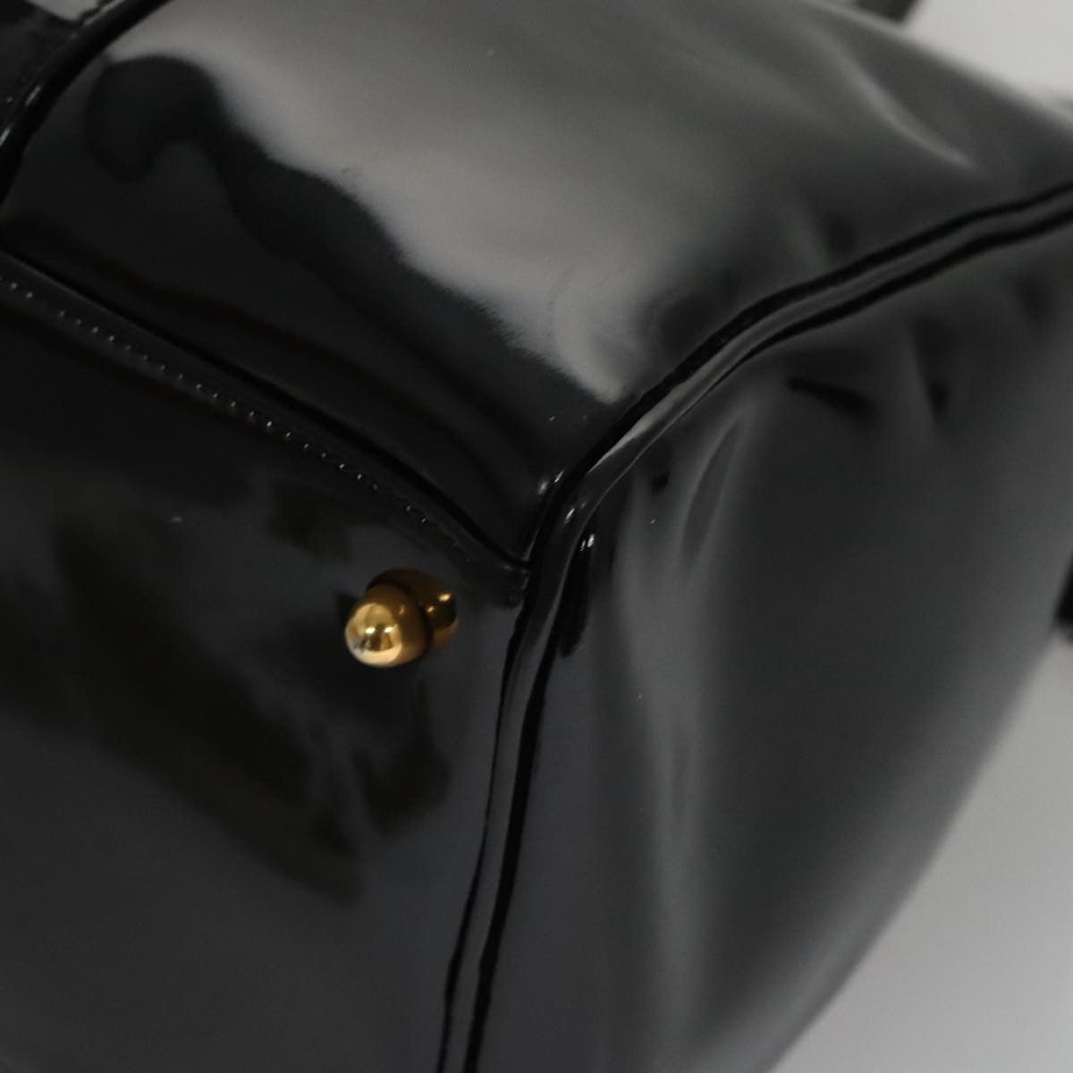 Chanel Logo Cc Black Patent Leather Travel Bag (Pre-Owned) Size ONE SIZE - 9 Thumbnail