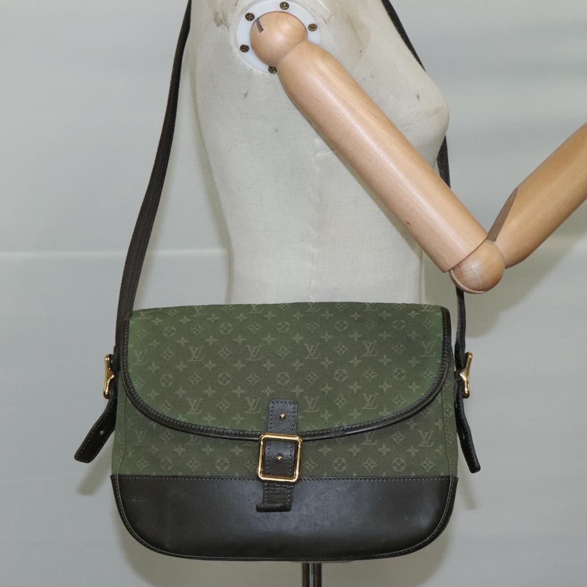 Louis Vuitton Marjorie Khaki Canvas Shoulder Bag (Pre-Owned) Size ONE SIZE - 14 Thumbnail