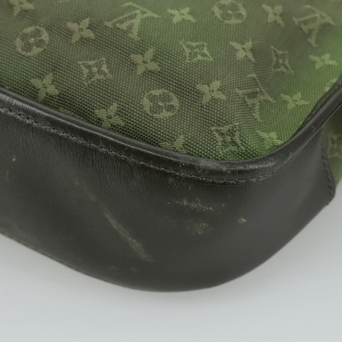 Louis Vuitton Marjorie Khaki Canvas Shoulder Bag (Pre-Owned) Size ONE SIZE - 9 Thumbnail