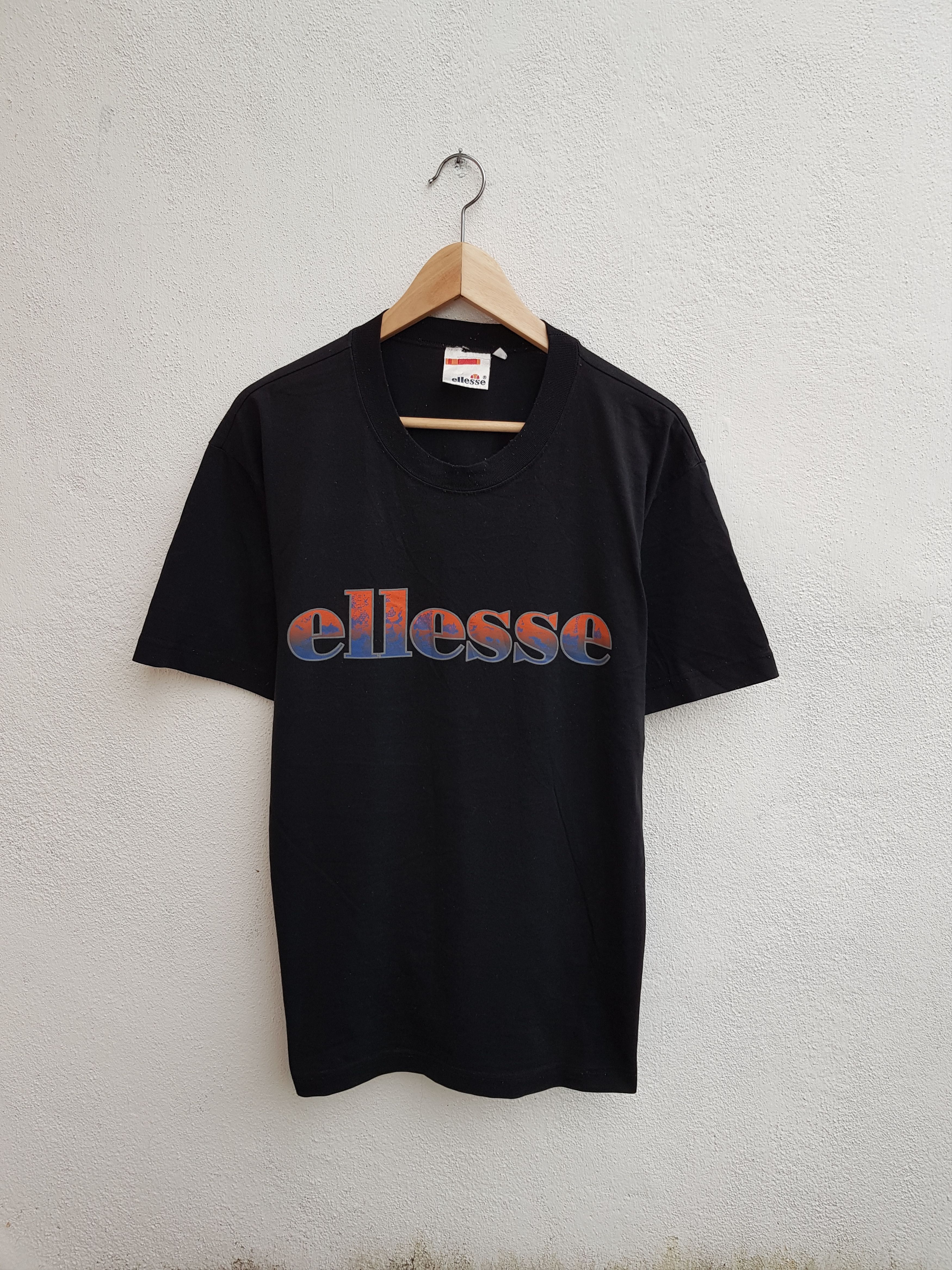 Ellesse × Japanese Brand Vtg Ellesse Spell Out T-Shirt Size M Size US M / EU 48-50 / 2 - 1 Thumbnail