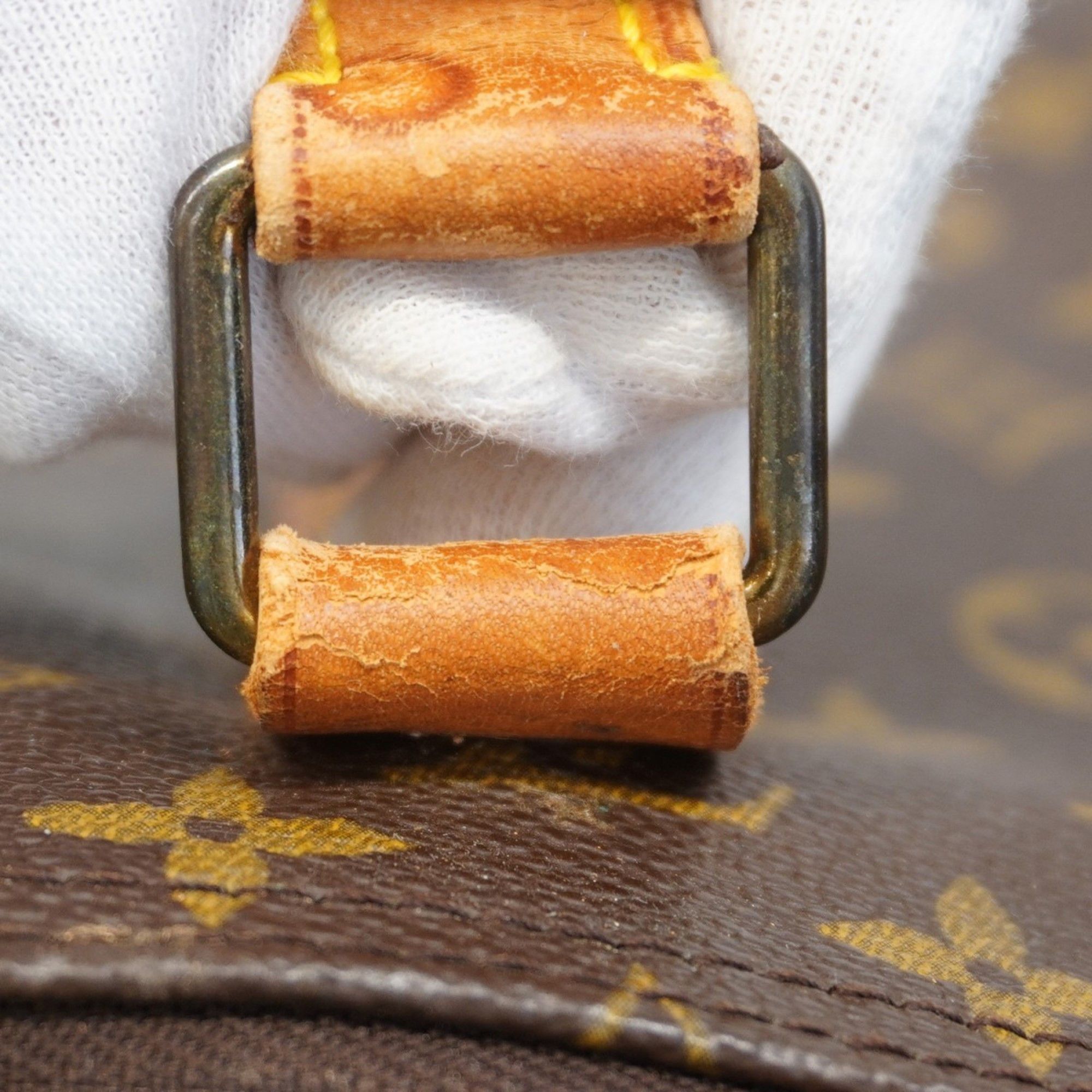 Louis Vuitton Louis Vuitton Keepall Bandoulière 60 travel Size ONE SIZE - 16 Thumbnail